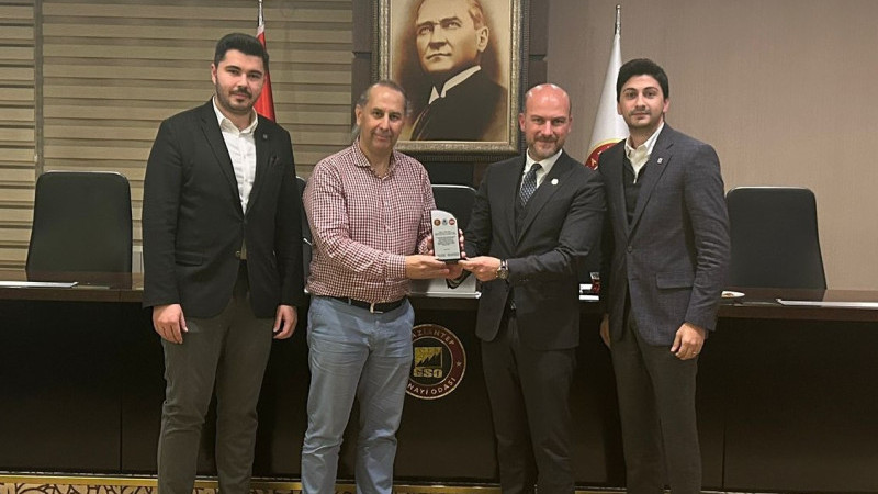 GSO’DA “İŞ DÜNYASINDA YAPAY ZEKA DEVRİMİ” KONULU BİLGİLENDİRME TOPLANTISI GERÇEKLEŞTİRİLDİ