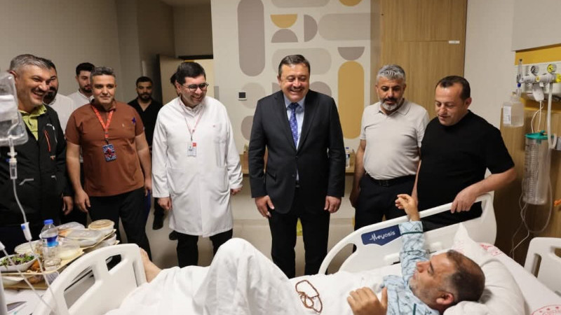 AK Parti Gaziantep İl Başkanı Fatih Muhaddis Fedaioğlu’ndan Gaziantep Şehir Hastanesi’ne Ziyaret