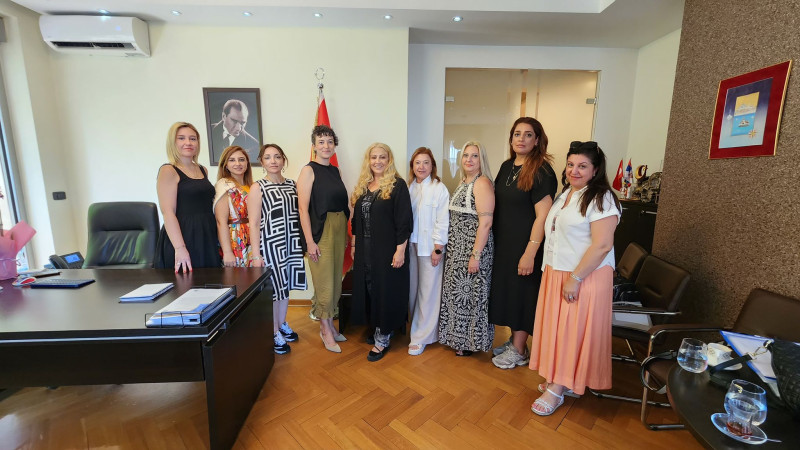 GAGİKAD, bir dizi görüşmeler için iş kadınlarıyla birlikte 90 kişiyle Balkan turuna çıktı. 