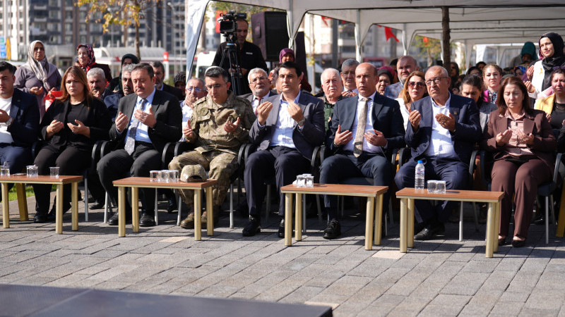 ŞEHİTKAMİL’DEN ŞEHİT EYYÜP UĞURLU’YA VEFA ŞEHİT EYYÜP UĞURLU PARKI DUALARLA AÇILDI